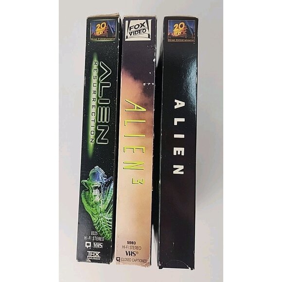 VHS Alien 1, 3 & Resurrection Horror Lot Sci-fi Videos Vintage 1990s - Picture 4 of 14